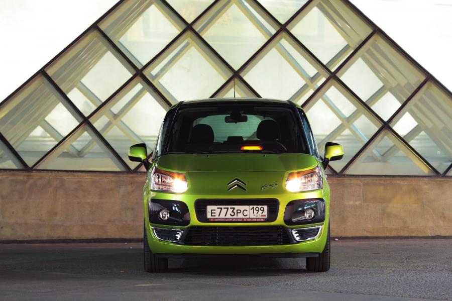  Citroen C3 Picasso 2009 года  (фото 120 из 242)